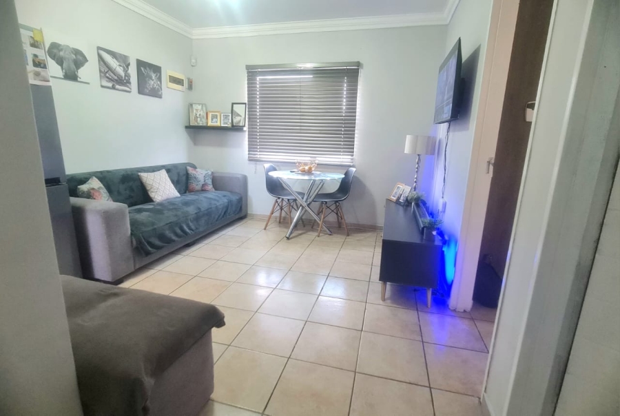 2 Bedroom Property for Sale in Belhar Western Cape